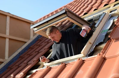 Pose de fenêtres de toit Velux à Joncy